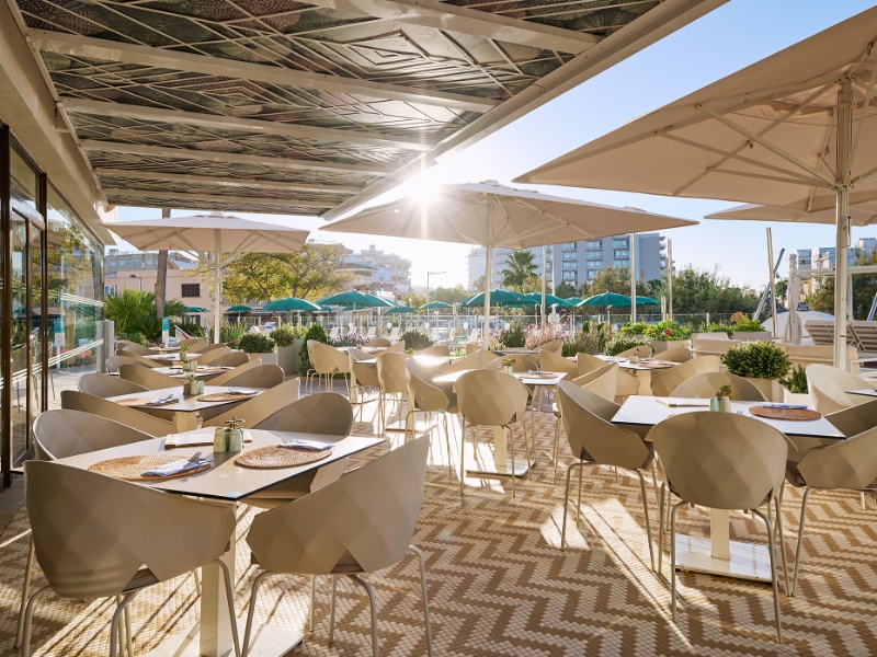 Kentia Restaurant Bar