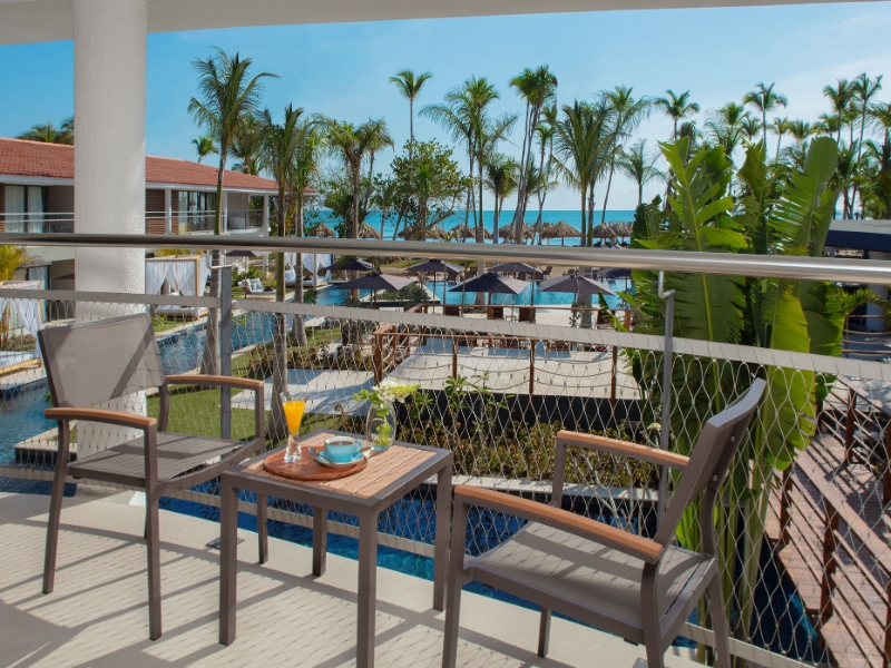 Preferred Club Junior Suite Ocean View Balcony