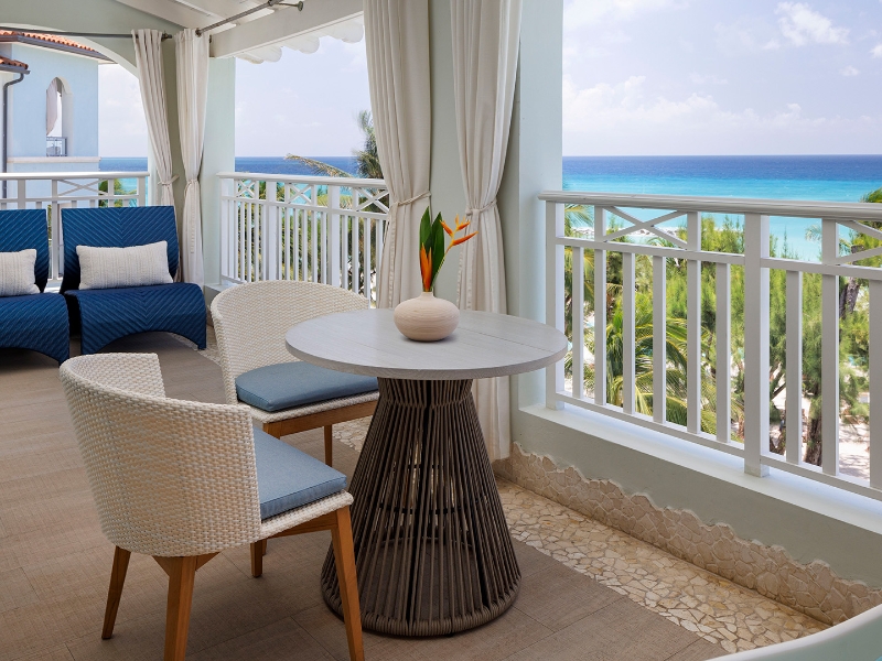 Beachfront Penthouse One Bedroom Butler Suite P1B Patio