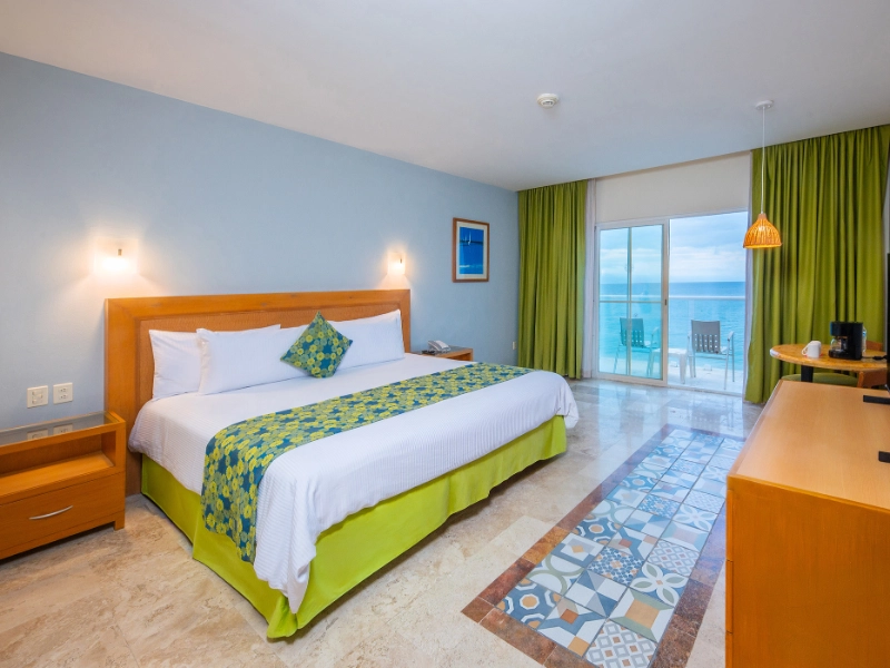 Superior Room Ocean Front
