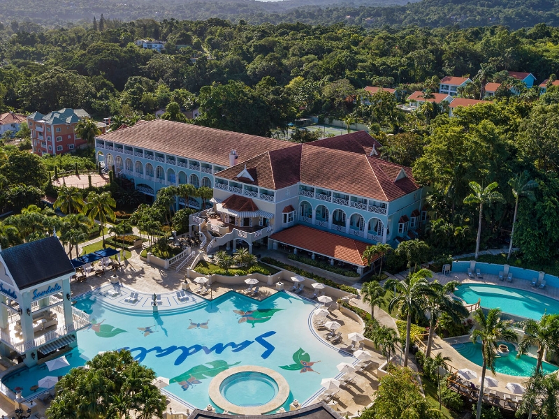 Hotel Pool aerial