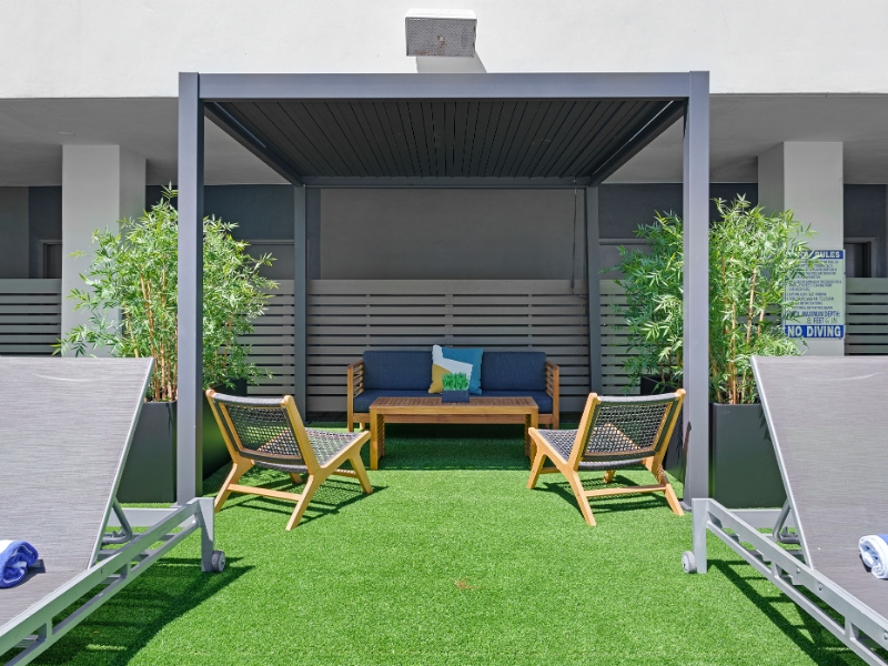 Clipper Pool Deck Cabana