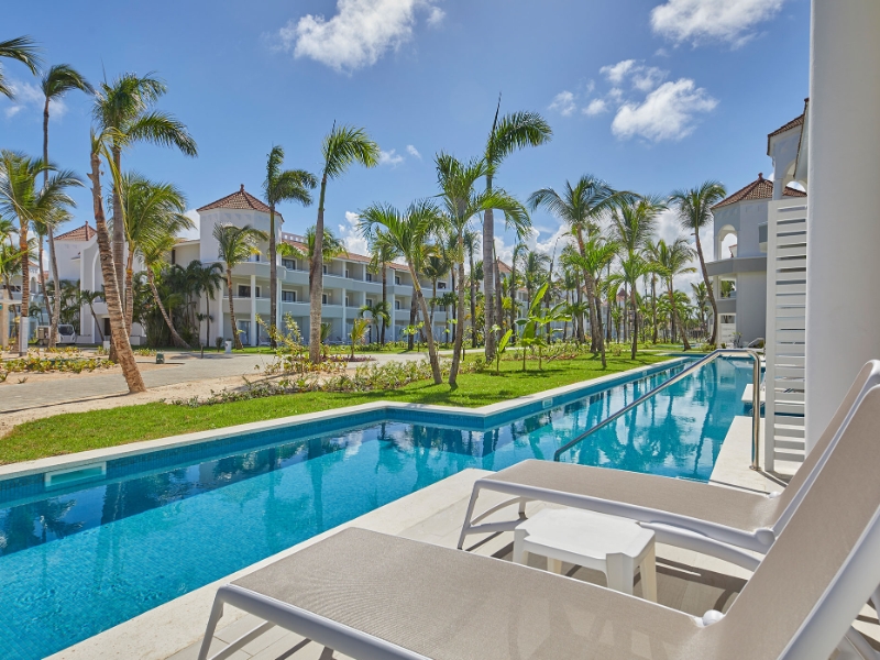 Deluxe Swim up Room
