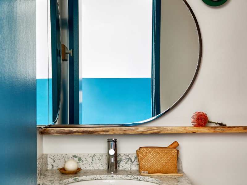 Room with Two Beds Bathroom