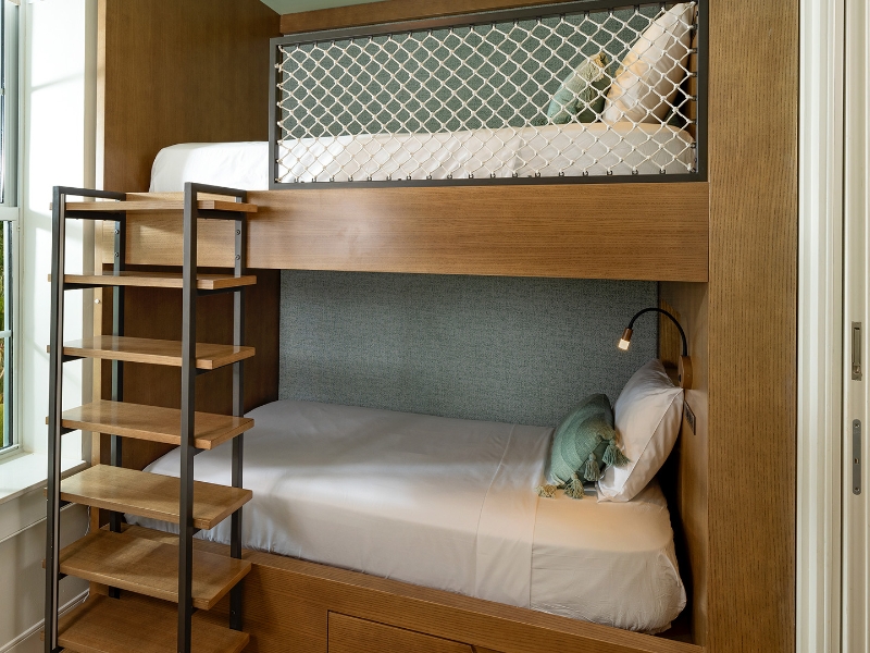 Eventide Penthouse Three Bedroom Balcony Butler Bunkbeds