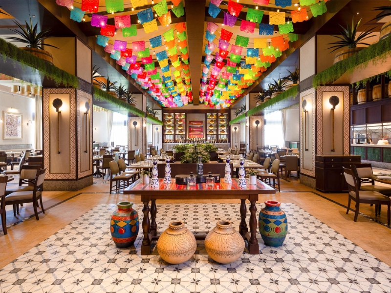 Los Gallos Restaurant