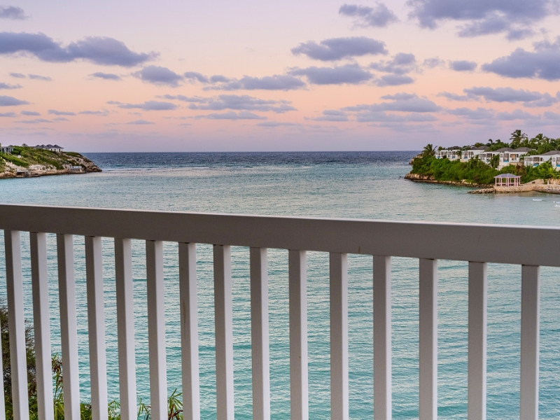 Superior Waterfront Balcony