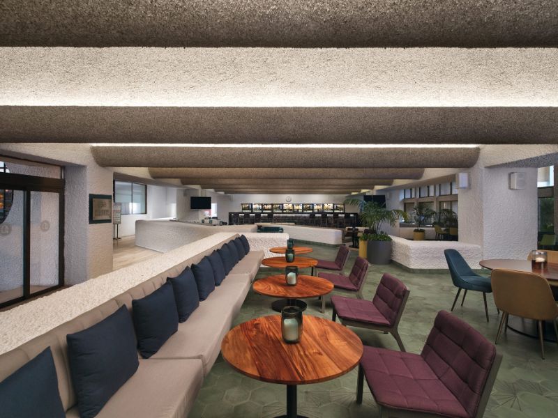Lobby Bar