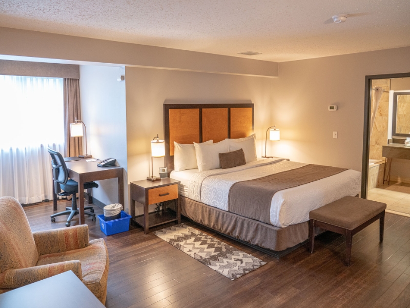 One Bedroom King Suite