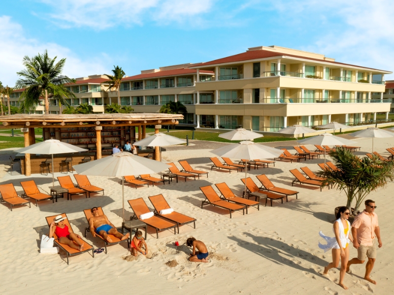 Beach Bar