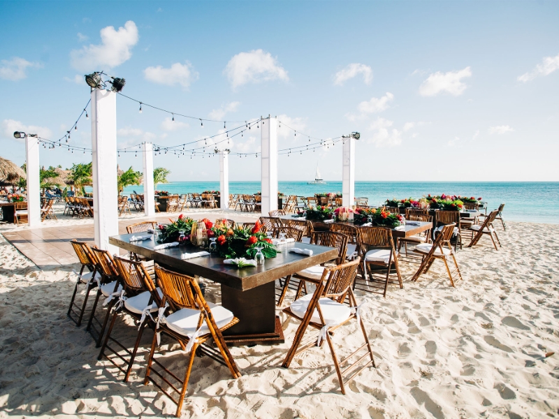 Beach Dining
