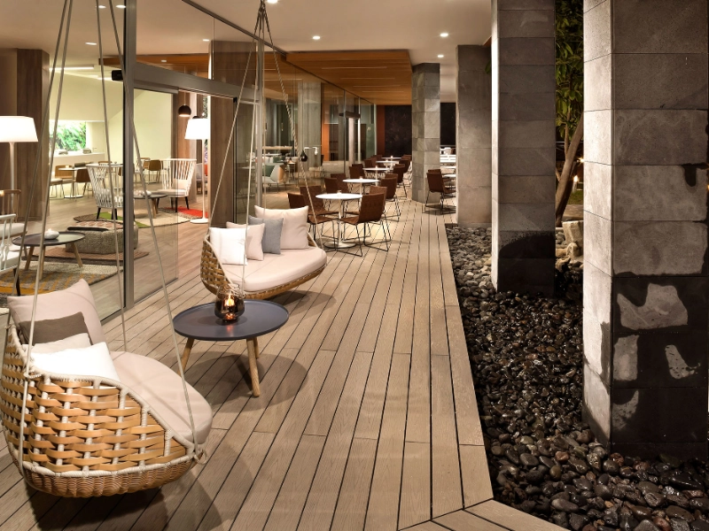 The Level Lounge Terrace