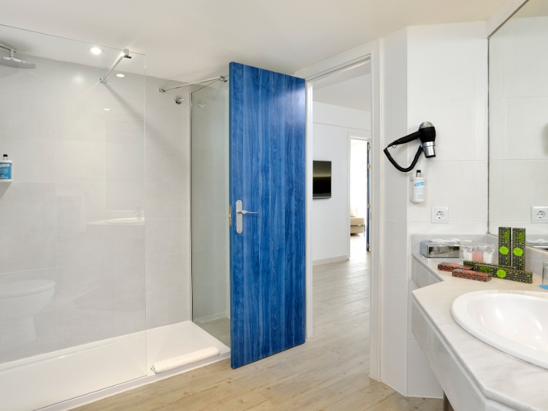 HouseMallorca Bathroom