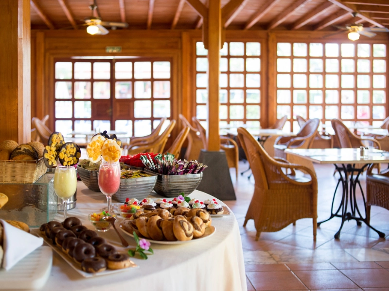 La Choza Pool Restaurant