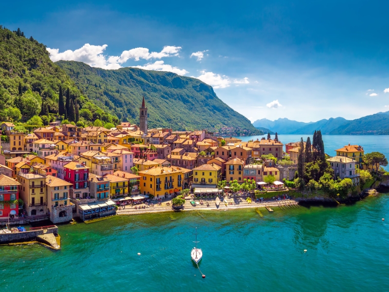 Varena Lake Como