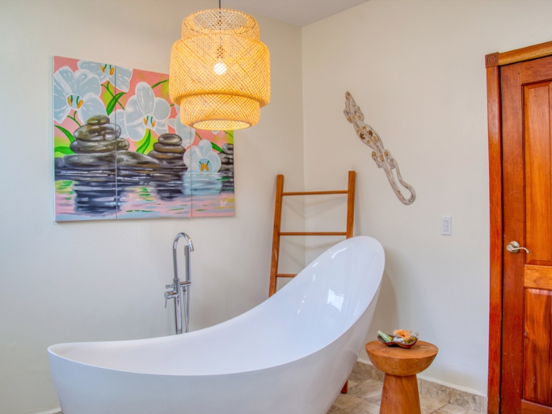 Beachfront Spa Room