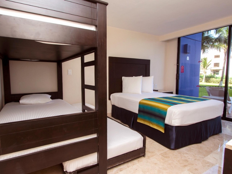 Family Suite Paradise