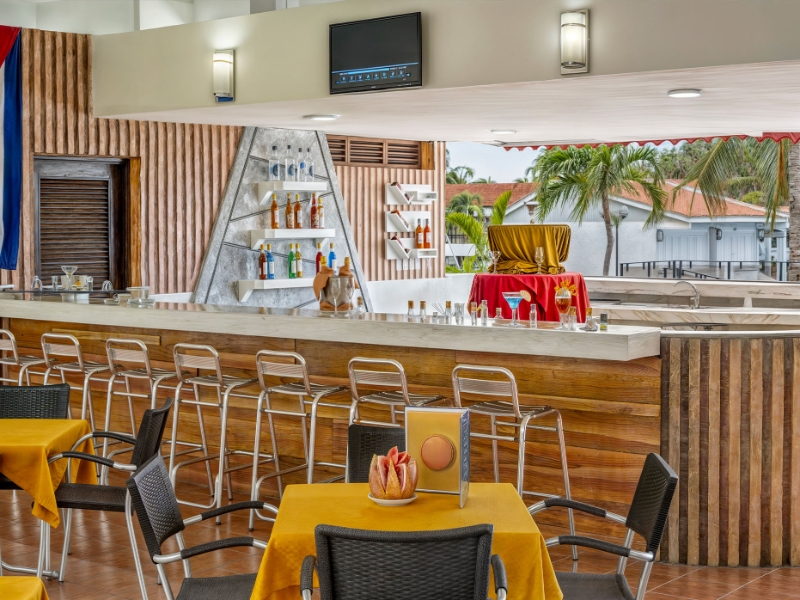 Lobby Bar