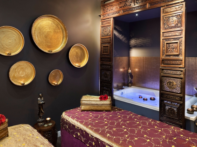 Thai Room Wellness Massage Whirlpool