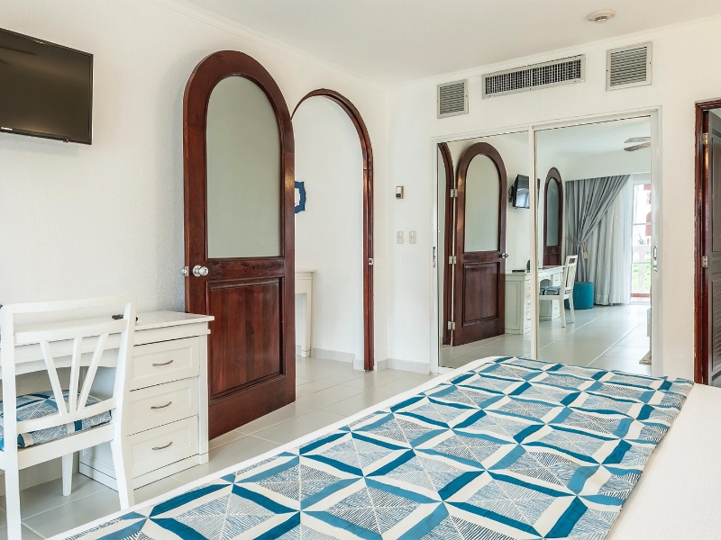 Family Suite Ocean Front