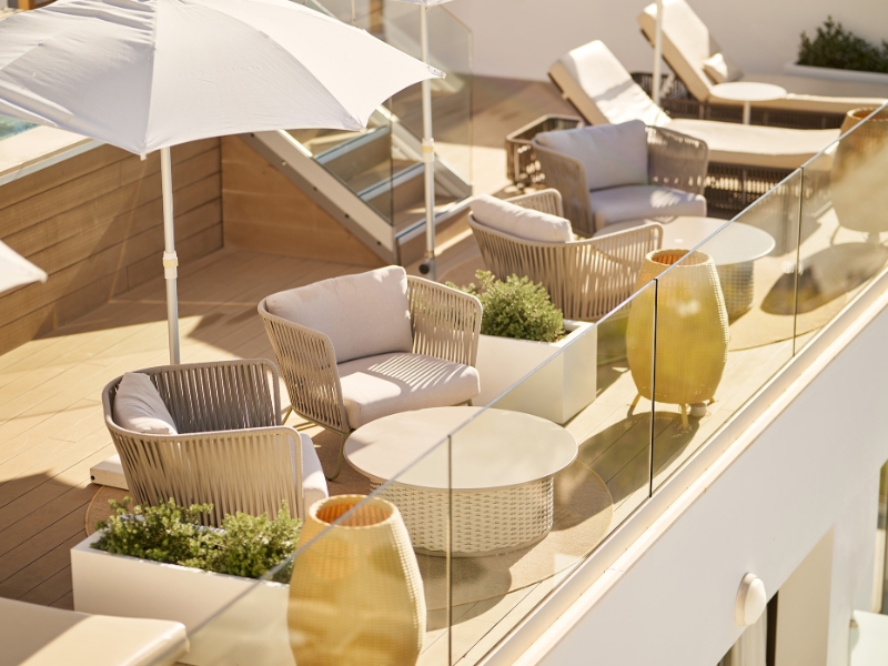 Rooftop Solarium