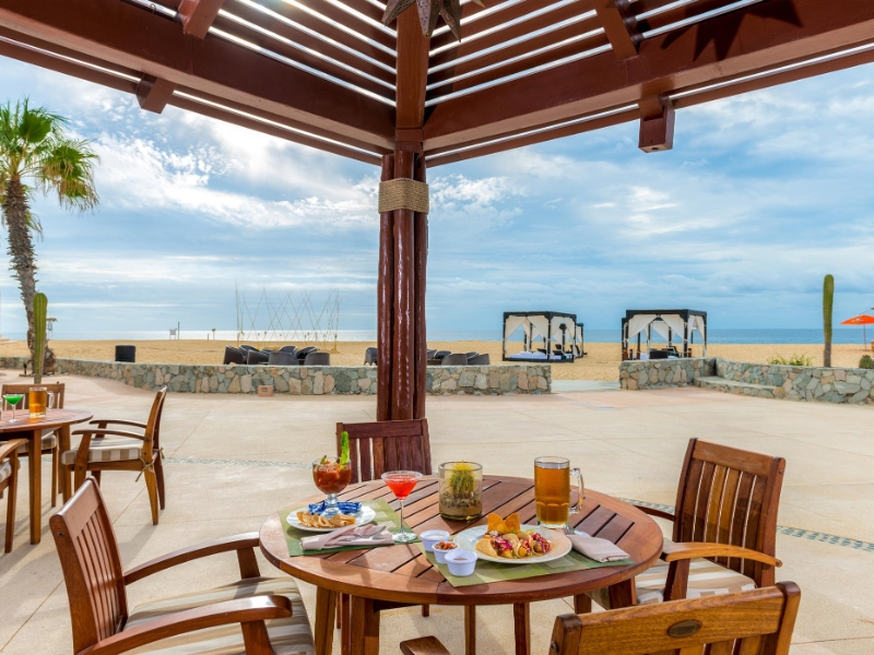 Aire Poolside Restaurant