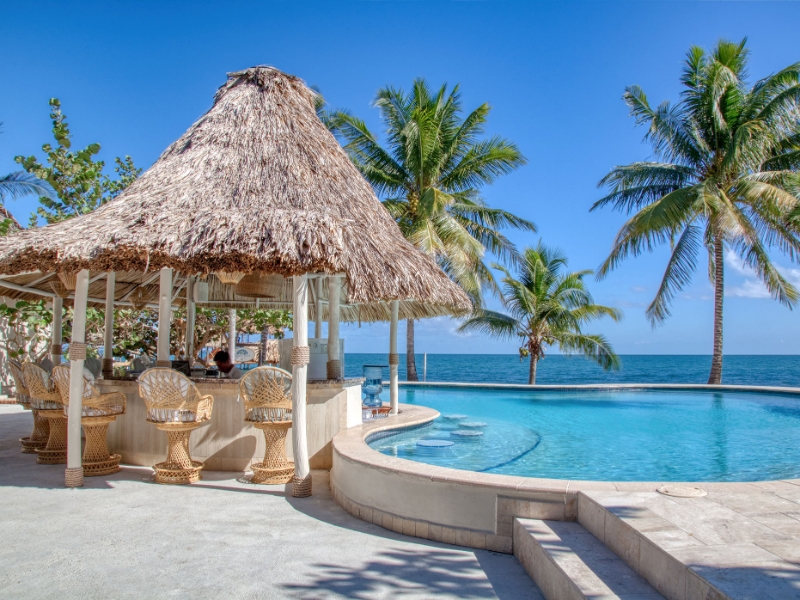 Poolside Bar