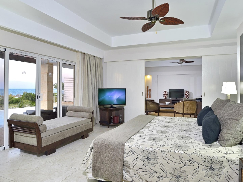 Presidential Suite Royal Service