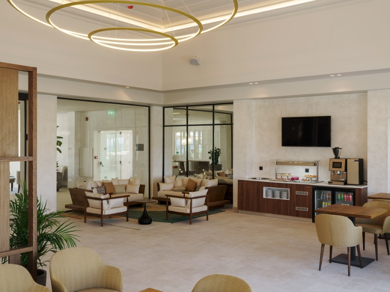 Preferred Club Lounge