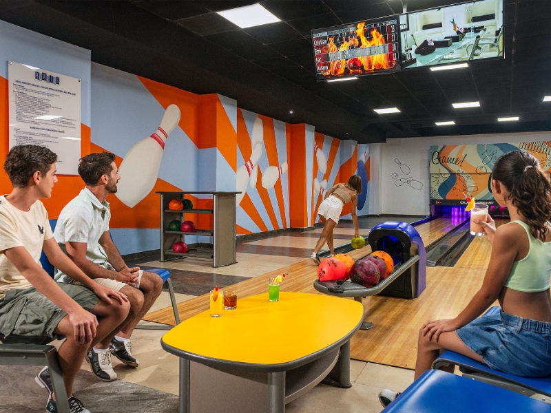 Bowling