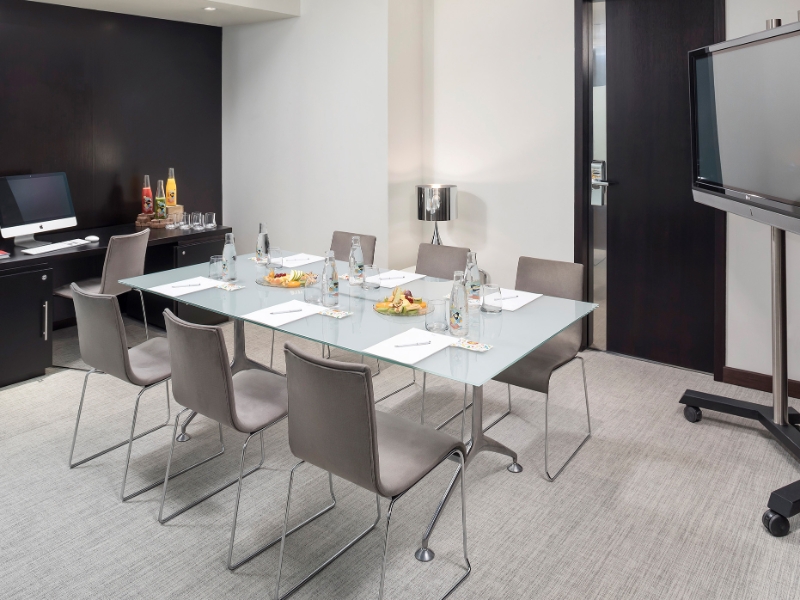 Meetings Studio VIII Imperial SetUp