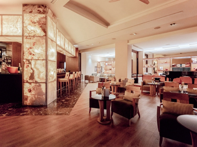 Nemos Lounge Bar