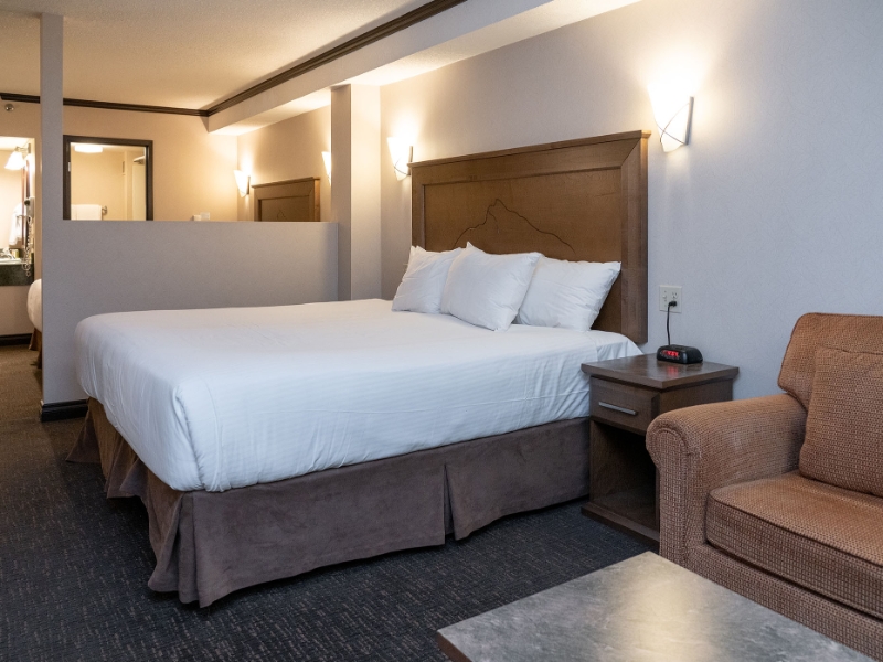 Superior Split Room
