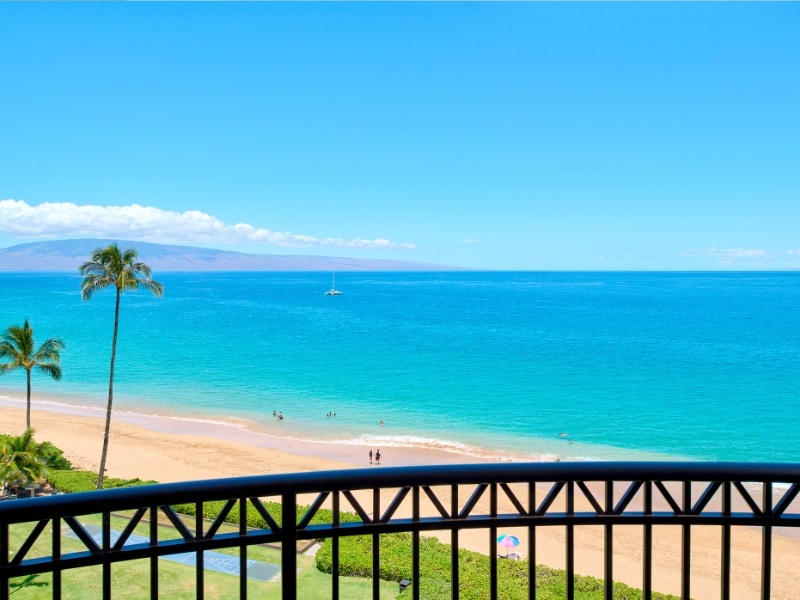 One Bedroom Ocean Front Molokai Suite 