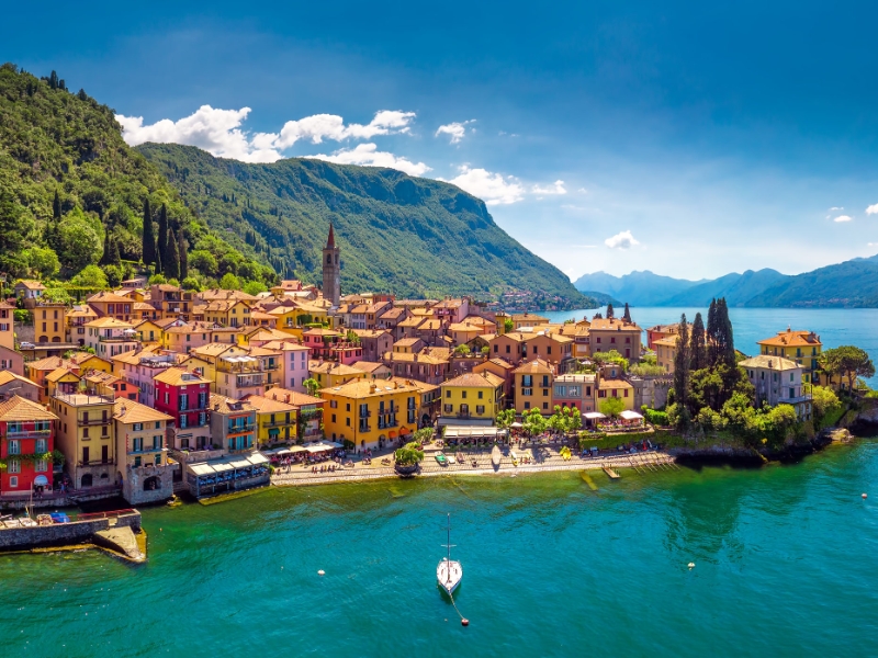 Varena Lake Como
