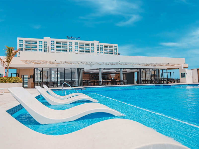 Rooftop Infinity Pool