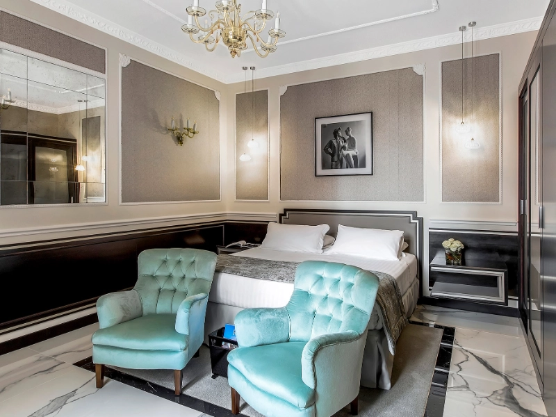 Grand Deluxe Room