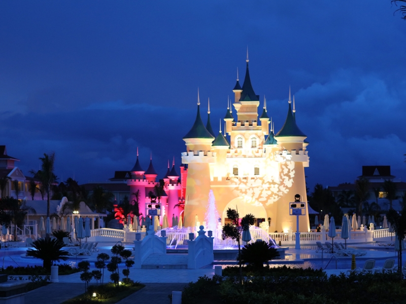 Castel View