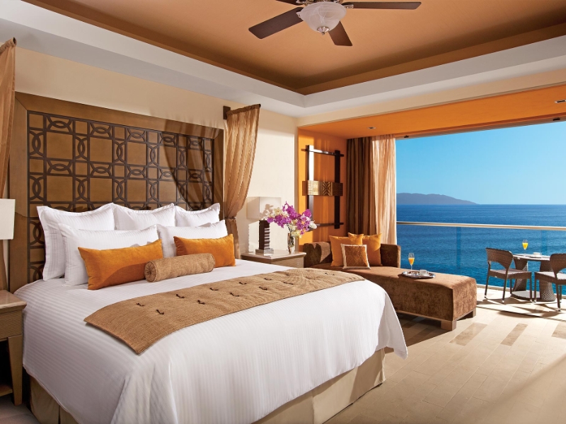Junior Suite Ocean View king