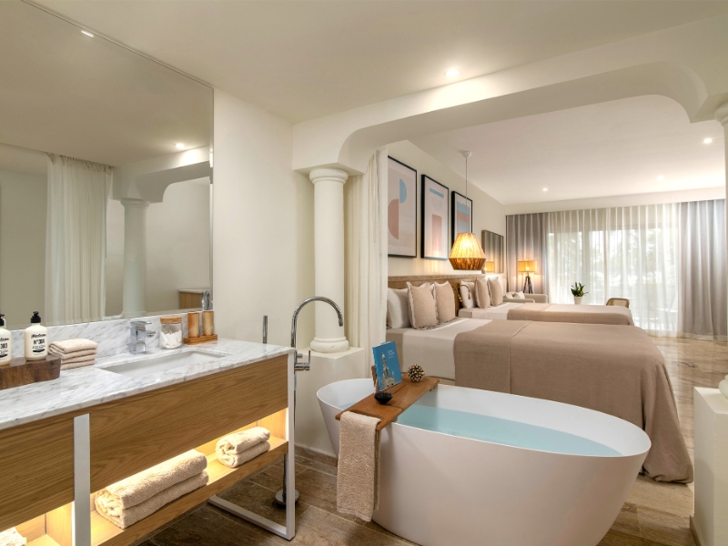 Junior Suite Garden View Double Bed