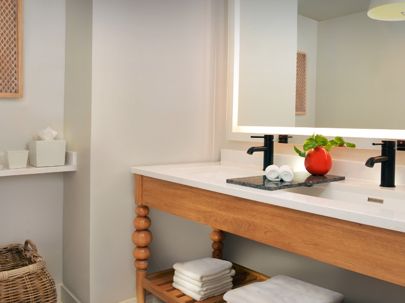 bathroom vanity