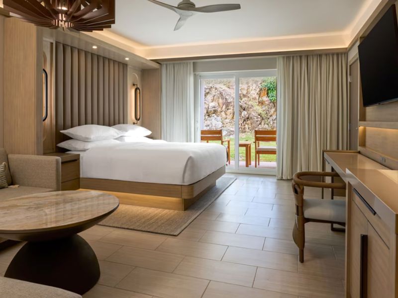 King Bed Room