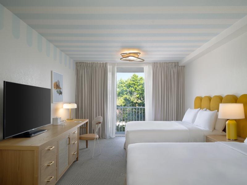 Lanai City Parking View Room