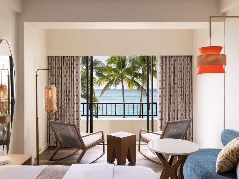 Diamond Lanai Room