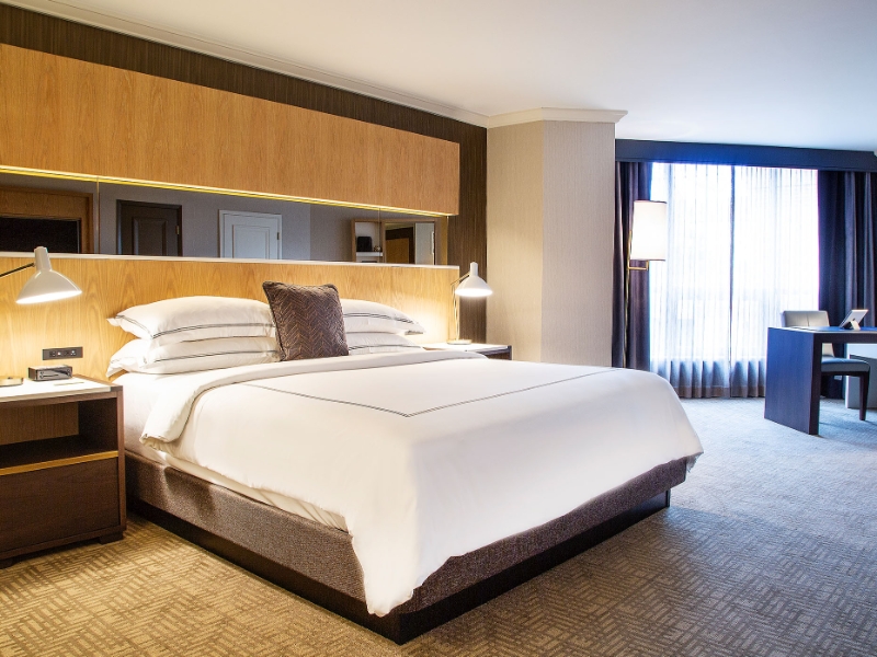 Penthouse Suite