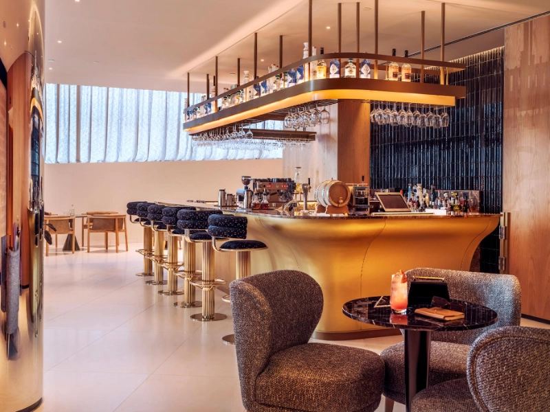 Elia Lobby Bar
