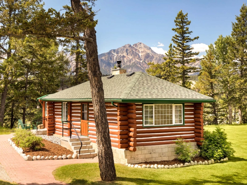 Athabasca Cabin Exterior