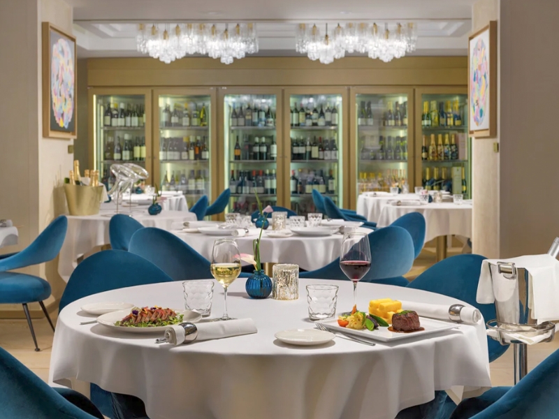 Somni Restaurant