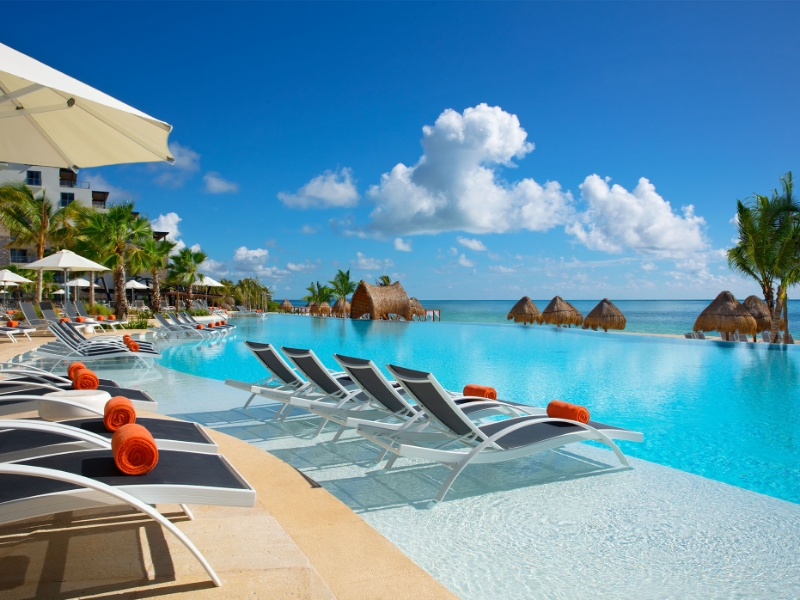 Infinity Pool