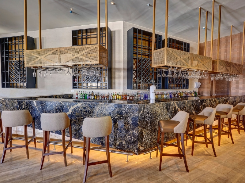 Lobby Bar